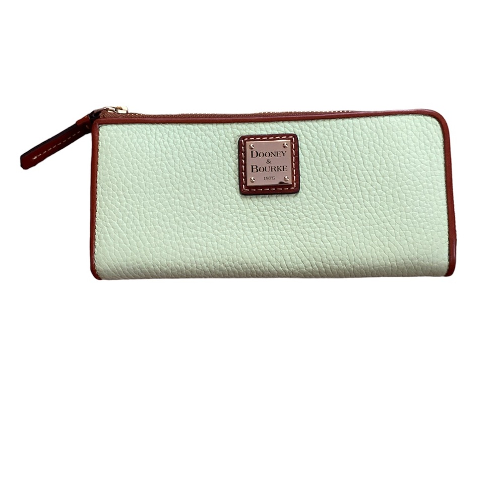 Dooney & Burke Pebble Grain Zipper Wallet (leather)